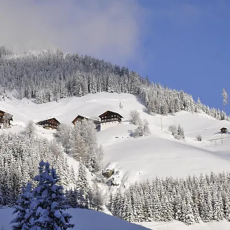 Haus Arnika 아파트 *