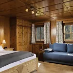 Haus Arnika 아파트 *
